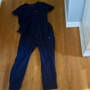 Figs Dark Blue Women's Straight Leg Pants & Top Set